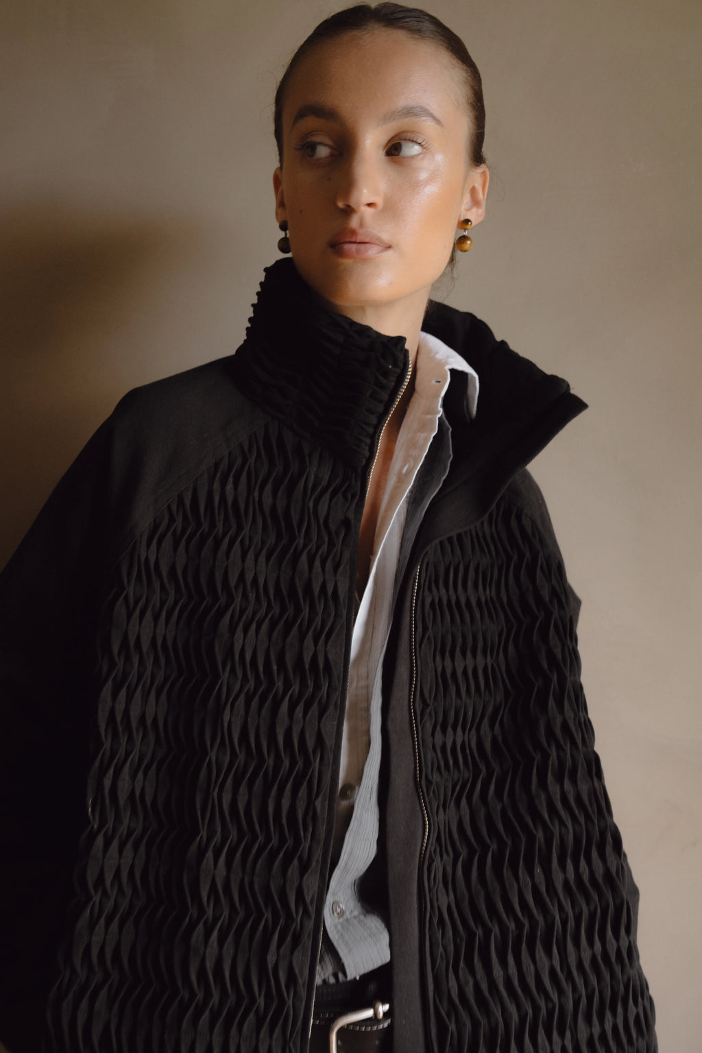 Hand-Pleated Twill Windbreaker Jacket - Black