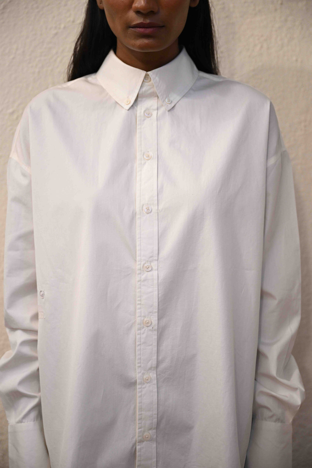 Hand-Embroidered Asymmetric Organic Cotton Poplin Shirt Milky Cream